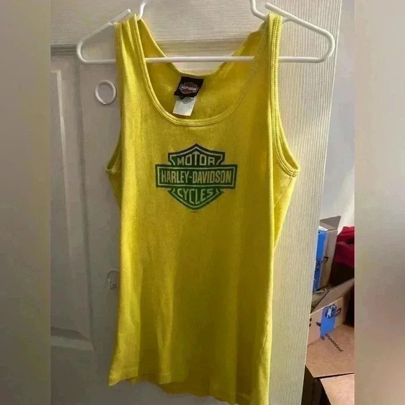 Womans extra large Harley Davidson yellow fitted tank - Picture 1 of 4